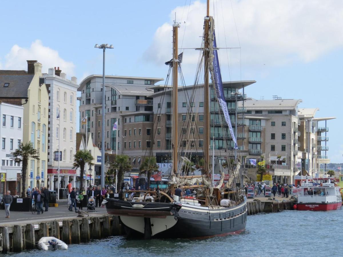 Custom House Poole - Hawkhurst Chamber Villa Bagian luar foto